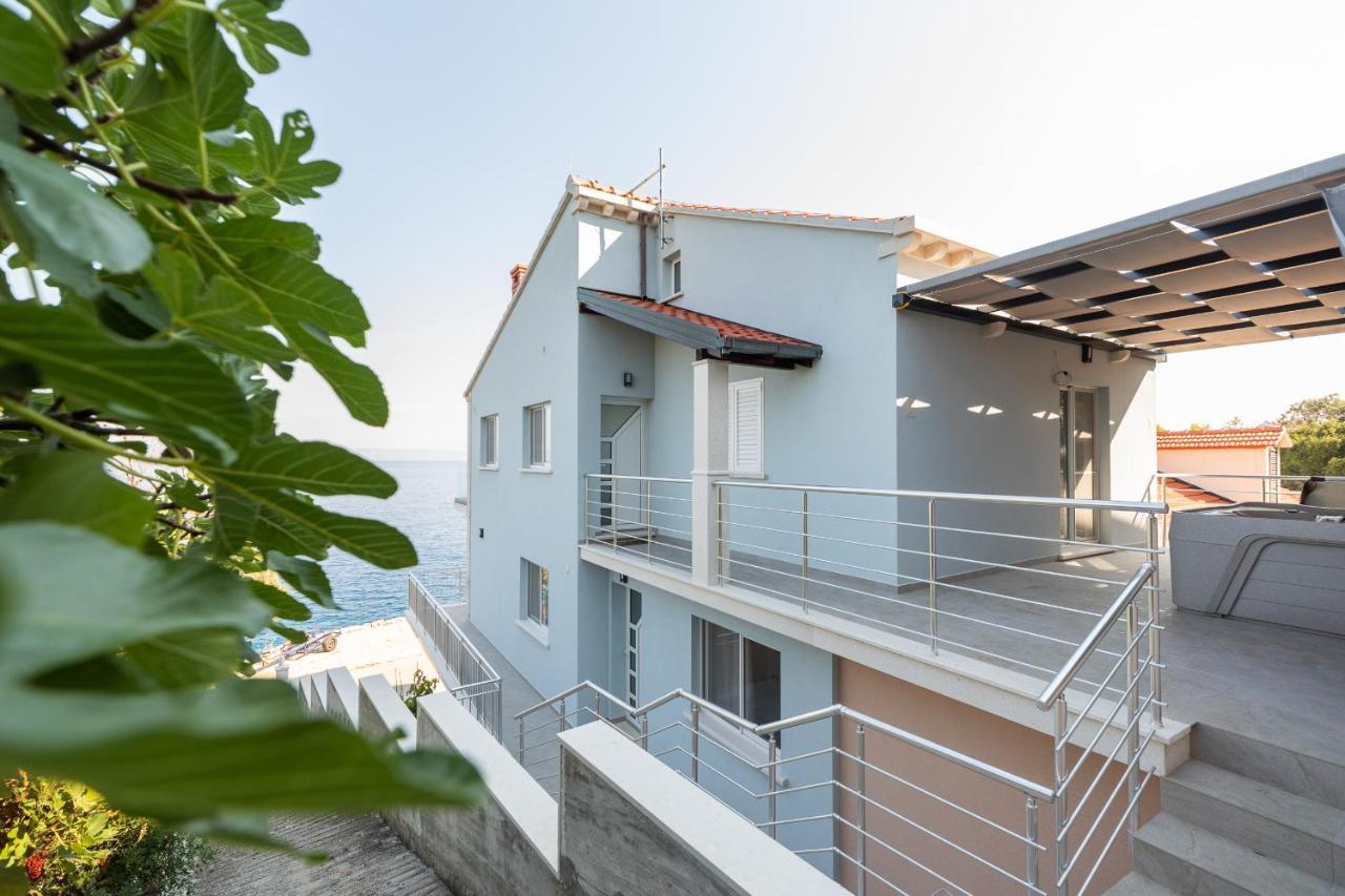 Vila Apartments Marina Blato  Zewnętrze zdjęcie