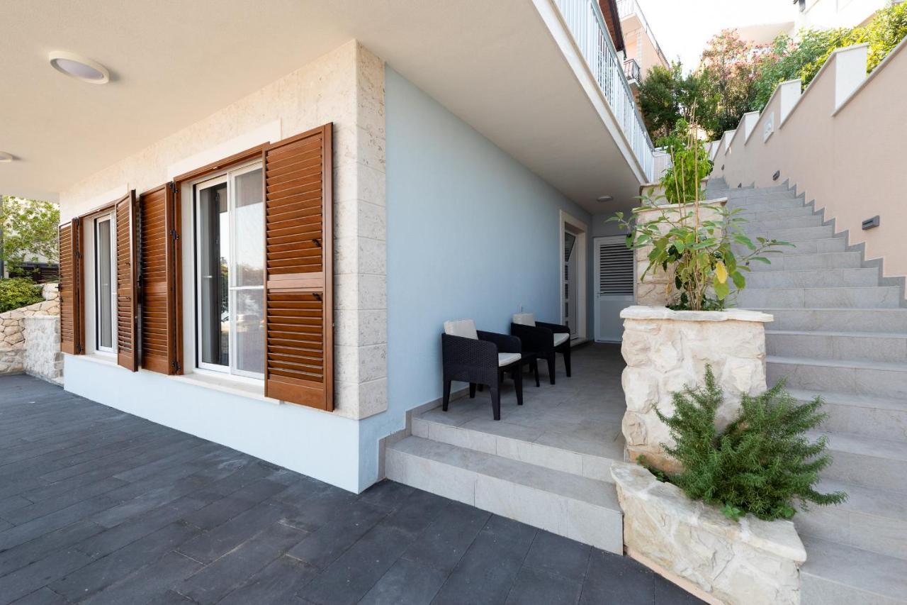 Vila Apartments Marina Blato  Zewnętrze zdjęcie