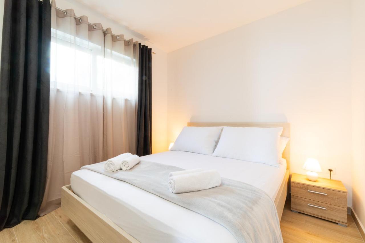 Vila Apartments Marina Blato  Zewnętrze zdjęcie