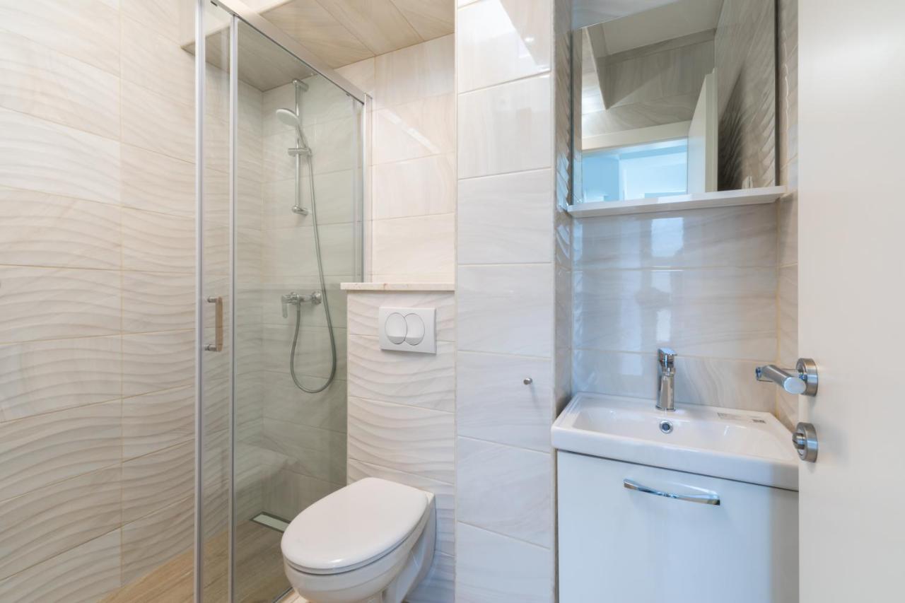 Vila Apartments Marina Blato  Zewnętrze zdjęcie